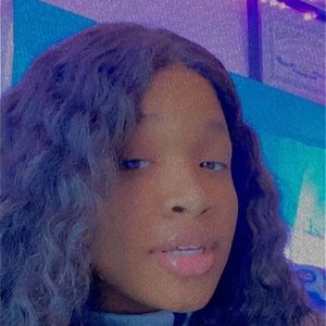 Meet your Posher, Tabitha